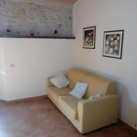 Case&colline Pozzo 2&3 بيت للعطل مونتيسكودايو